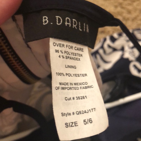 Formal dress! - Picture 3 of 5